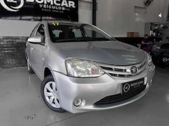 TOYOTA ETIOS 1.3 X 16V FLEX 4P MANUAL TOYOTA ETIOS 1.3 X 16V FLEX 4P MANUAL